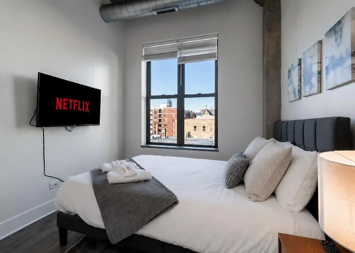 Appartamento Charming 2br With Skyline View, Optional Parking & Gym Access Near Mccormick Place, Lakefront And Soldier Field *