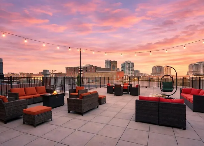 Appartamento Charming 2br With Skyline View, Optional Parking & Gym Access Near Mccormick Place, Lakefront And Soldier Field